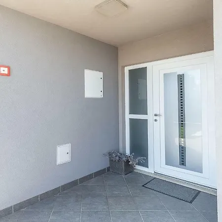 Toni & Julija Apartment Porec Exterior photo